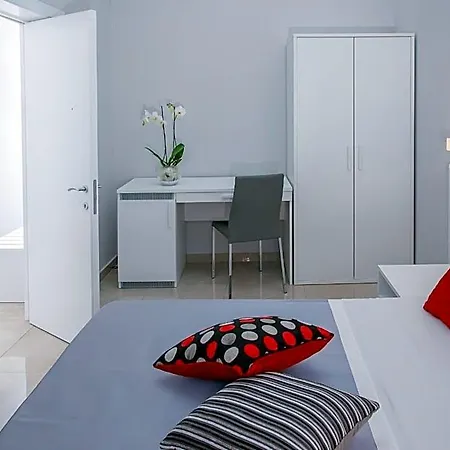 Acquamarina Alojamento de Acomodação e Pequeno-almoço 4*