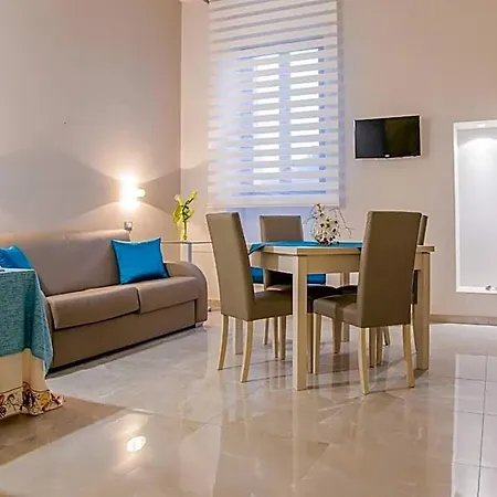 Acquamarina Oda ve Kahvaltı Porto Cesareo